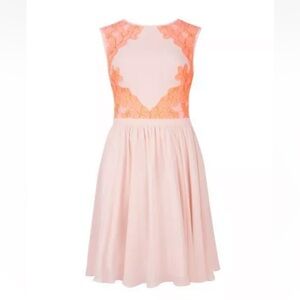 TED BAKER VEMBER LACE COLORBLOCK DRESS - size 3 or (6-8 US)